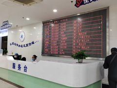 -上海市松江区泗泾医院