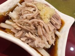 蒜泥白菜拌肚丝-老吉士酒家(天平路店)