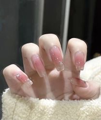 -初心纹眉洗眉·美睫专业店