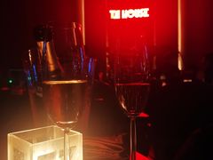 -TZ House音乐现场(来福士中心店)