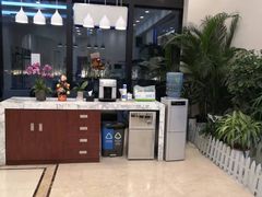 -瑞尔齿科(颐堤港诊所)