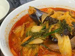 海鲜辣汤面-香港饭店0410(明洞店)