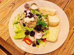金枪鱼沙拉-漫咖啡(红唐店)