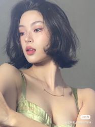 -时尚殿堂明星门店
