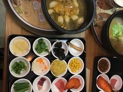 -妈妈故事米线(市府恒隆店)