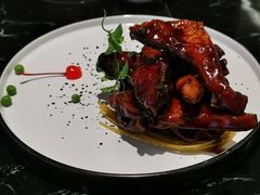 熏鱼-蝶园·装修中(BFC外滩金融中心店)