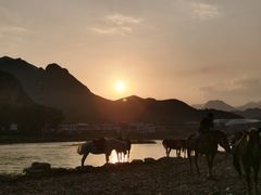 -百里峡七彩艺术小镇