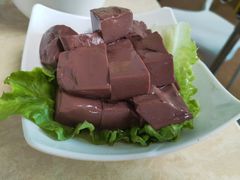 -墨脱石锅椰子鸡•香草鸭•东山羊(大东海店)