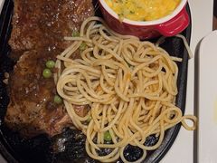 -豪客来牛排(空港华联店)