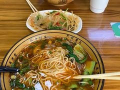 -伊清斋牛肉面(华佗路店)