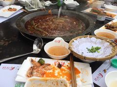 -楠柏弯休闲山庄(梨花溪店)