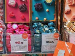 -VENCHI 闻绮(北京国贸商城店)