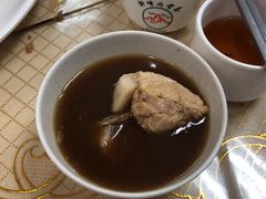-新峰肉骨茶