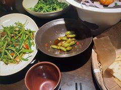 -荷栖小院·品质江西菜(红谷滩店)