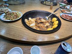 -屯老二农家铁锅炖·行业领军者(梅江店)