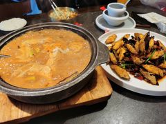 -五谷丰登农家院·地道胶东菜·海鲜烧烤(威海店)