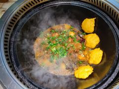 -锅老头海鲜铁锅炖