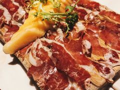 -斯普汇生蚝牛排馆(中骏世界城店)