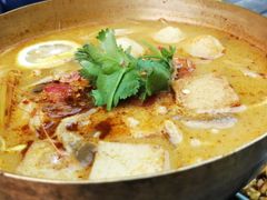 冬阴功海鲜米粉汤-长勺子东南亚(街道口店)