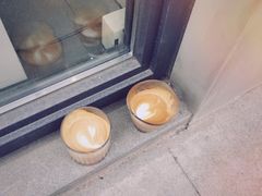 拿铁-Punchline Coffee&Roaster(同济大学店)