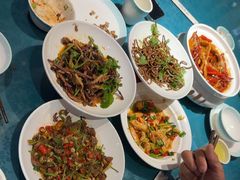 -呷湘厨·鱼汤捞饭(国家会展中心店)