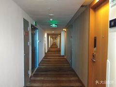 -北京民族园葉子里酒店(鸟巢店)