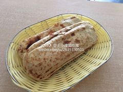 熏肉鞋底火烧-宝光熏肉鞋底火烧(新街口店)