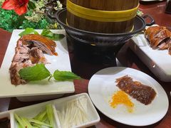 -胡记饭店(保工街店)