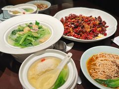 -俏江南(东方广场店)