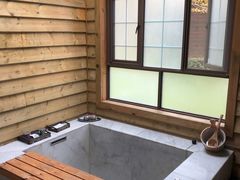 -张家港金凤凰度假村温泉