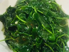 -荣生萝卜汤饭店