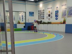 -米高蓝斯克国际轮滑中心(中铁建店)