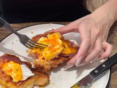 -Common Table · Brunch & Coffee