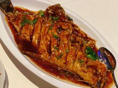 祖传秘诀偏口鱼-赵记老铺(市府恒隆广场店)
