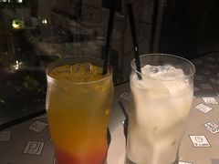 -穹六人间 people 6(岳阳路店)