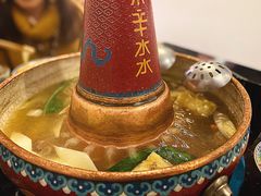 -毛辣果·贵州红酸汤牛肉火锅(西单店)