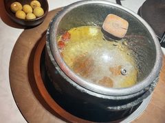 -芸山季·云南山珍菌火锅(人民广场来福士店)