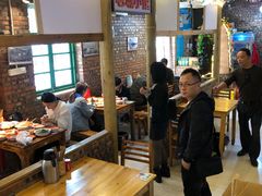 大堂-老三样·美食研究中心(世贸路店)