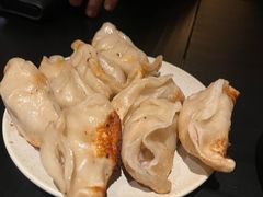 -黄阿姨锅贴大王(万航渡路店)