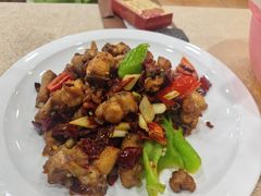 -蛇平饭店(明园路店)