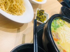 -过桥缘·过桥米线(五里桥银座店)