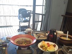 -湘力力小院·鱼汤泡饭(枫林路店)