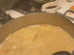 -洪氏嗨捞·猪肚鸡火锅(阳光天地店)