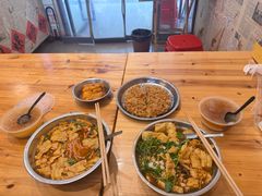 -柳州肥姨妈大骨螺蛳粉(老闵行店)