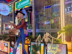 -Famous肥猫墨西哥音乐餐吧(五棵松华熙LIVE店)