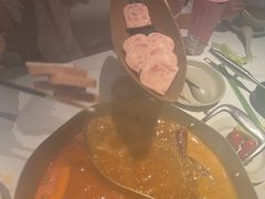-左庭右院鲜牛肉火锅(金山万达店)
