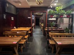 -万记麻辣烫国展总店