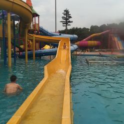 -珍珠泉水上世界
