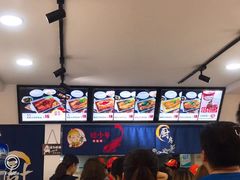 -鲲少爷烤鱼饭.螺蛳粉·清真(爱琴海店)