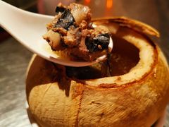 泰式椰皇炖乌鸡汤-陈鹏鹏潮汕菜(宝安机场T3航站楼店)